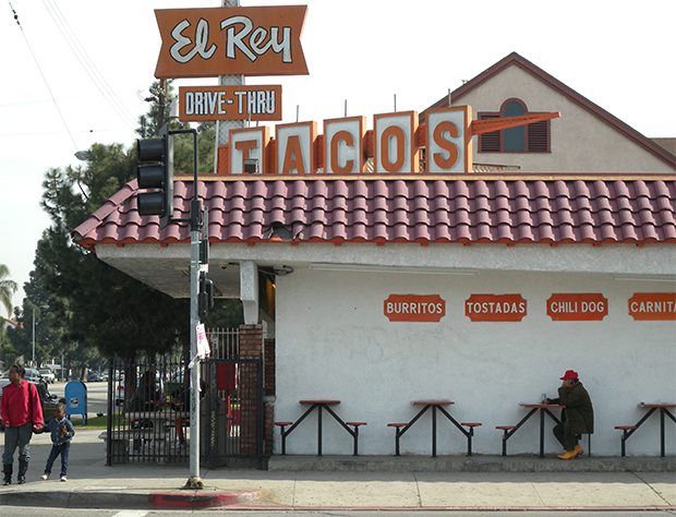 Assessing Healthy Food Options in South Los Angeles Restaurants (2005)